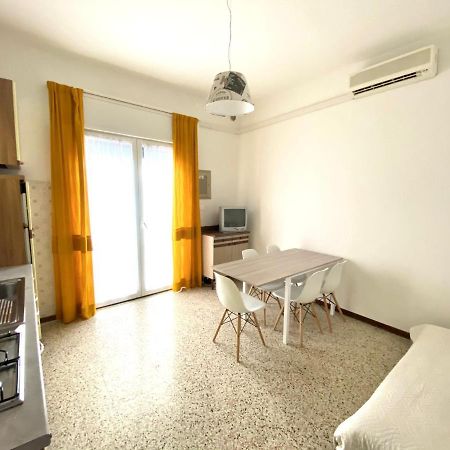 Euroresidence - Piazza Mazzini- 30 MT dal mare Lido di Jesolo Esterno foto